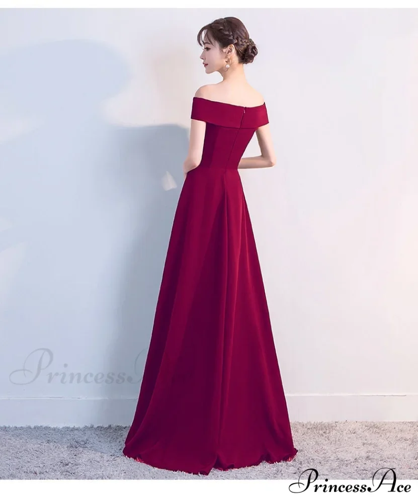 Ella Elegant off-the-shoulder gown - Image 16