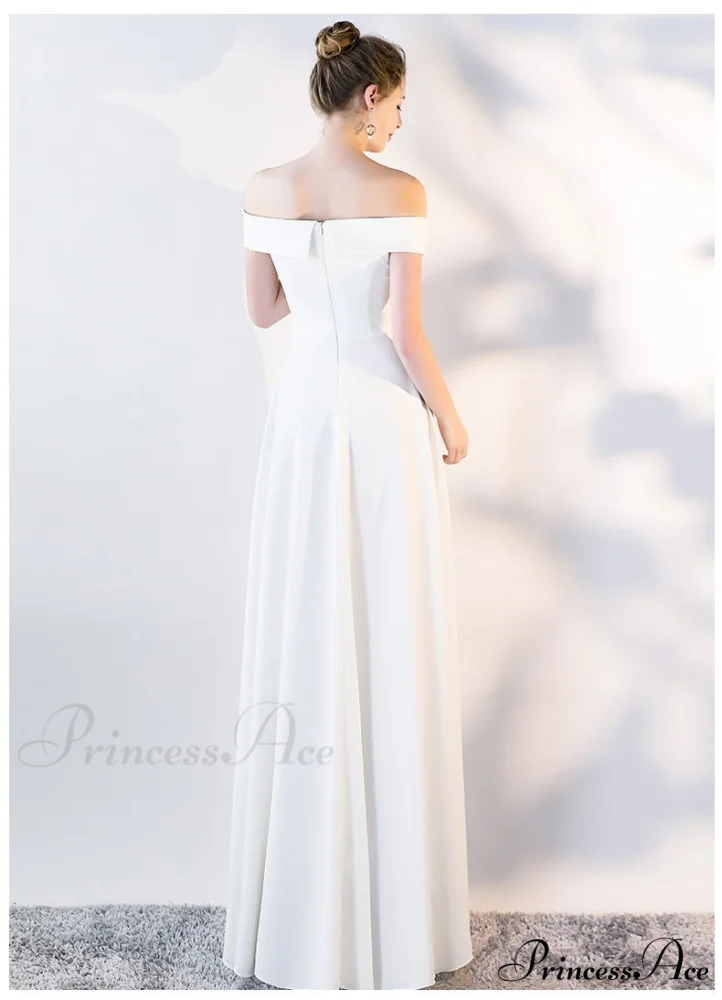 Ella Elegant off-the-shoulder gown - Image 3