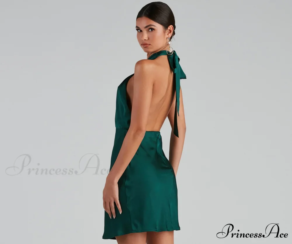 Flirtatious Flare Stylish Halter Skater Dress - Image 2