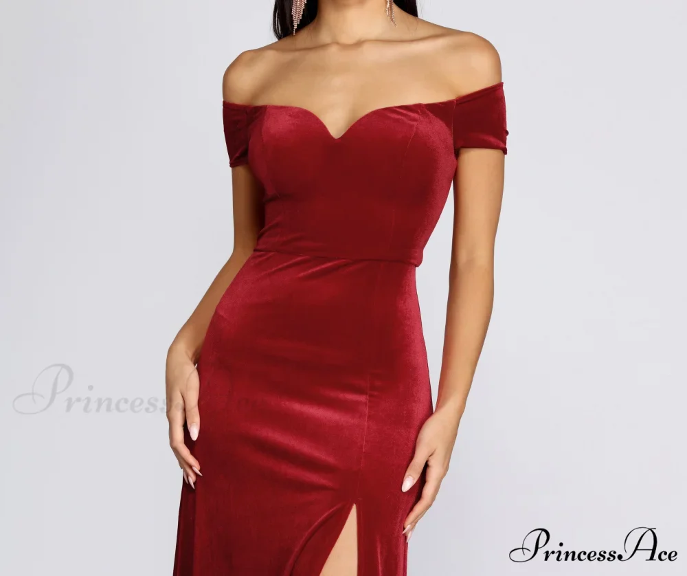Shania Formal Stylish Velvet Sweetheart Dress - Image 3