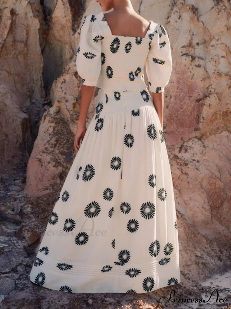 Modern Daisy Stylish Print Blouse Skirt - Image 4
