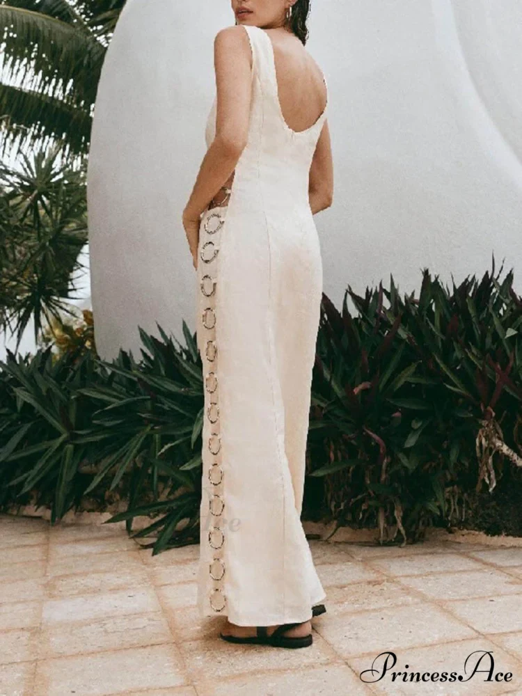 Signature Printed Hoop-Embellished Charming Sleeveless Midi Dress - Image 6