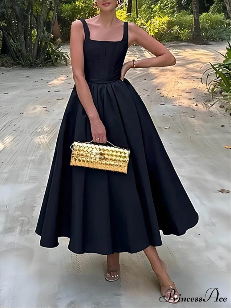 Stylish And Elegant Off-Shoulder Graceful Strapless Sleeveless Mixi Dress - Image 2