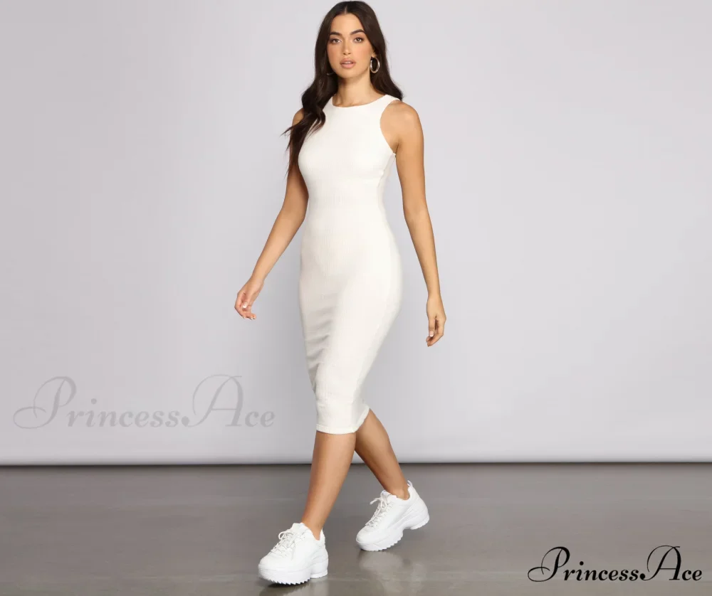 Brushed Knit Sleeveless Charming Crew Neck Midi Dress - Image 4