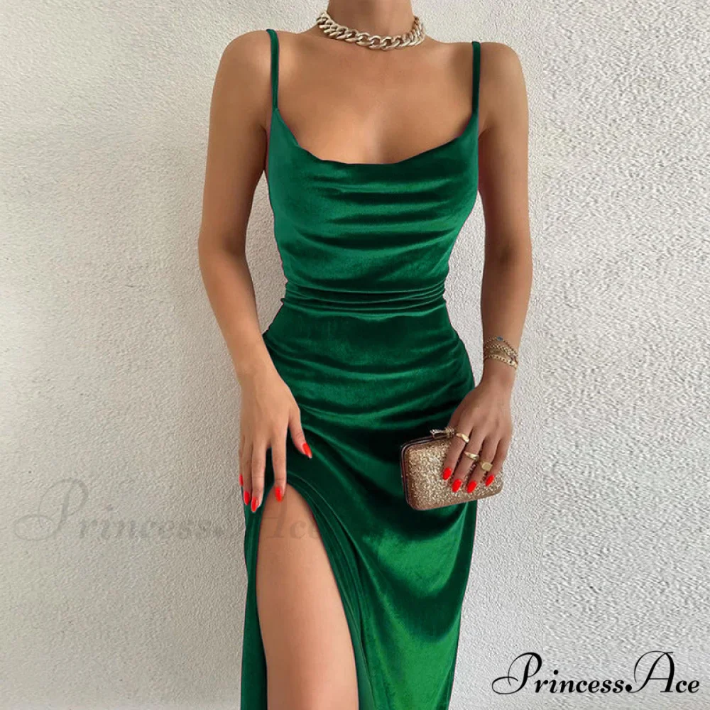 Festive Cheer Velvet Charming Slit Midi Dress - Image 3