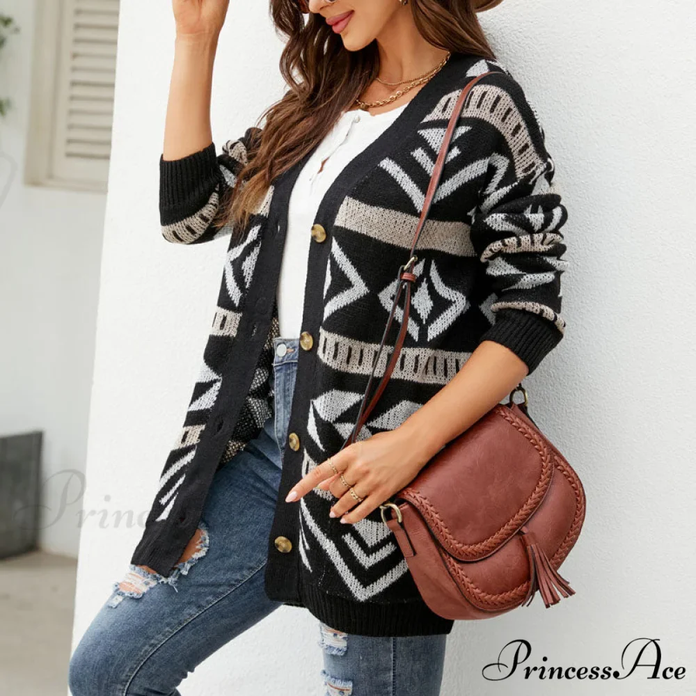 Knitted Vintage Cardigan - Image 10