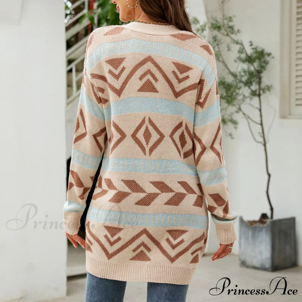 Knitted Vintage Cardigan - Image 18