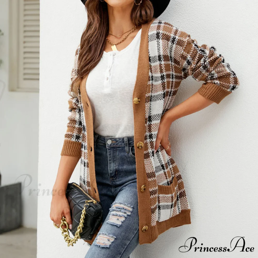 Knitted Vintage Cardigan - Image 4