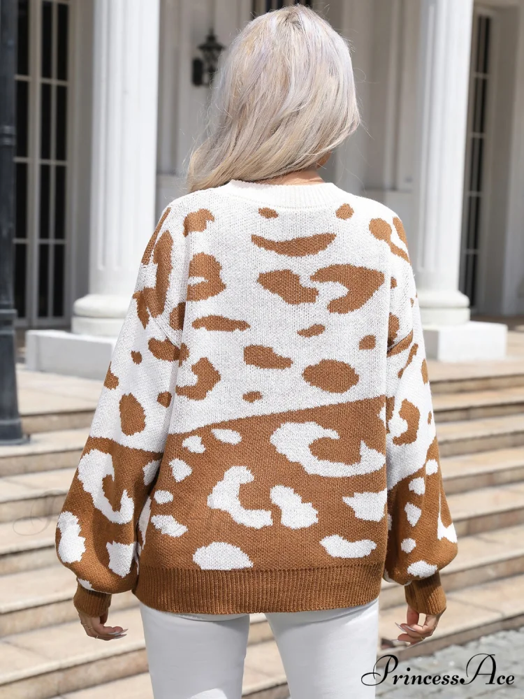 Drop Leopard with Sweater Shoulder - Image 2