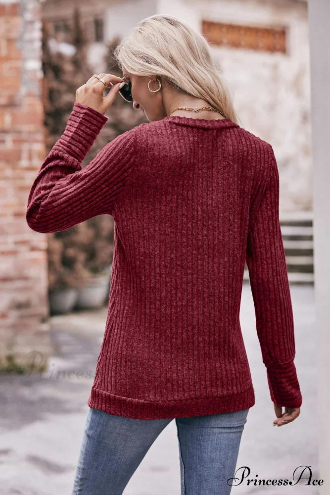 Ribbed Long Arm V-Neck Top - Image 15