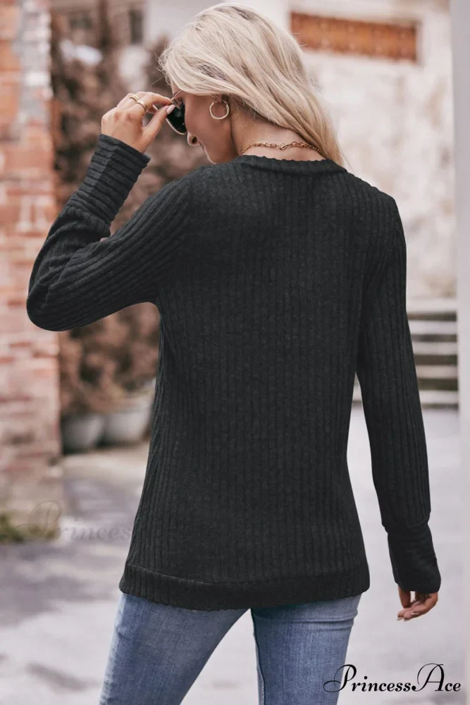 Ribbed Long Arm V-Neck Top - Image 9