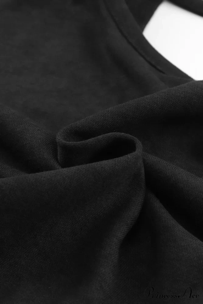 Acid Back Wash Open V-shape in Sweatshirt Black - Image 10
