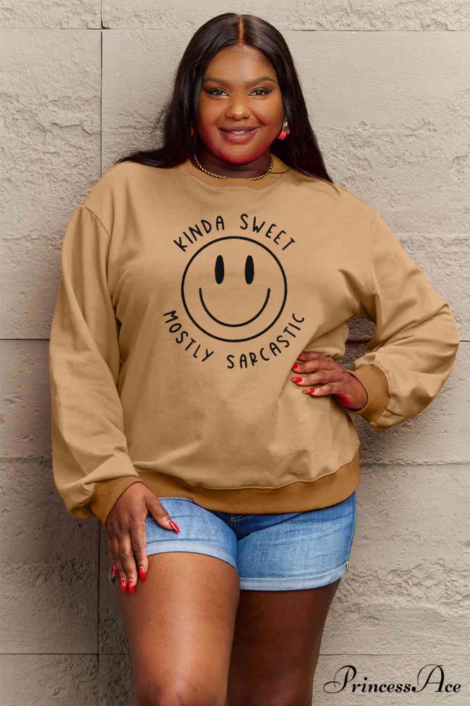 Size Full Face - Smiling Simply Graphic Sweatshirt Love - Image 4