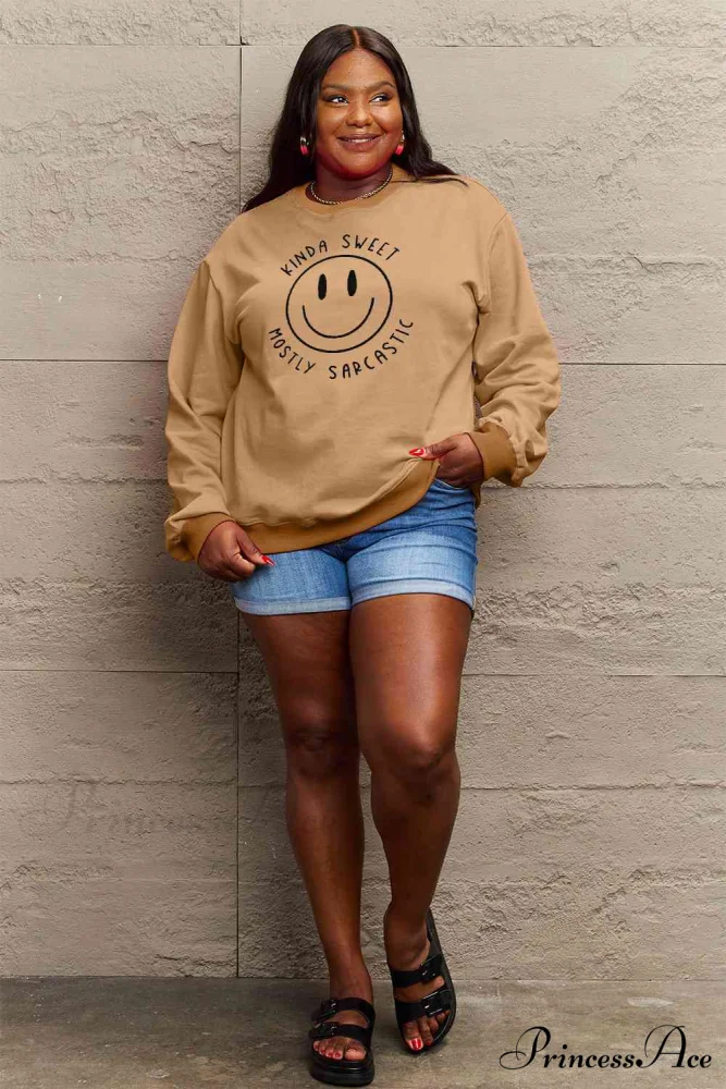 Size Full Face - Smiling Simply Graphic Sweatshirt Love - Image 6