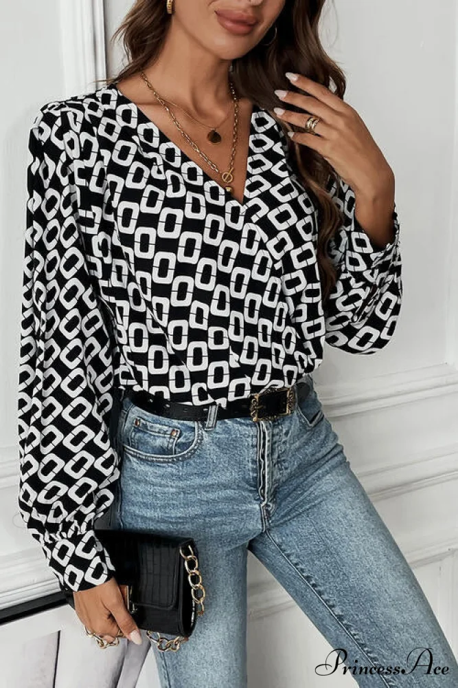 Long V-Neck Blouse Geometric Arm with Design - Image 3