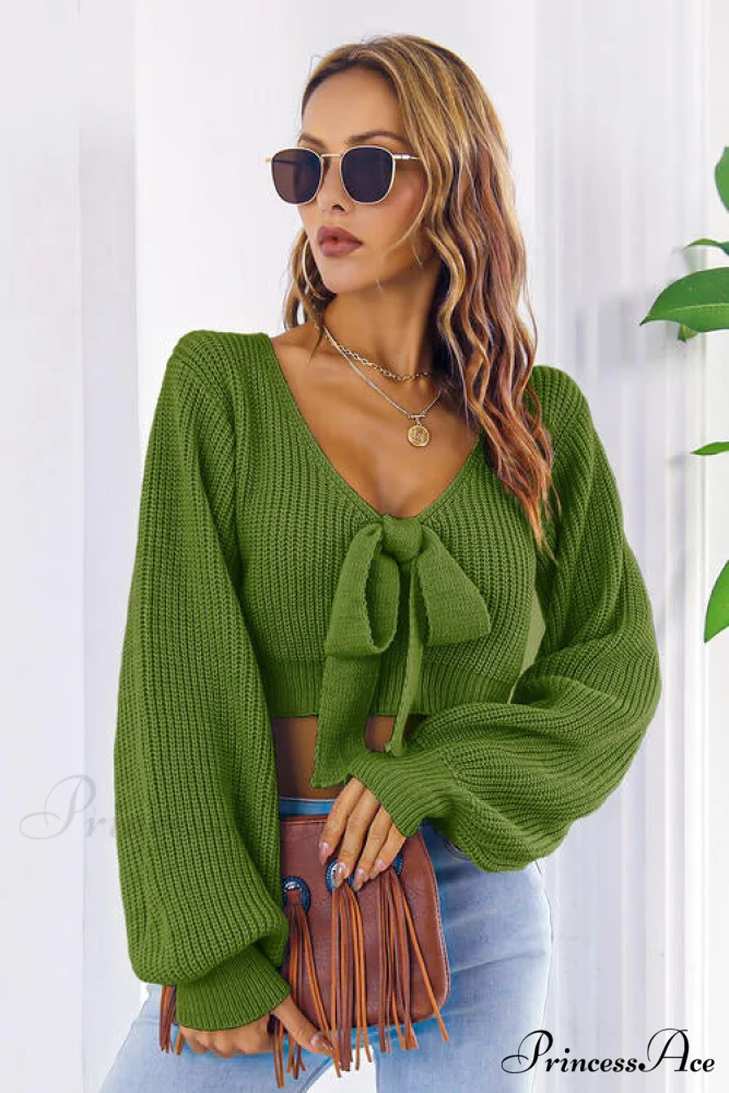 Long Cropped V-Neck Arm Sweater - Image 11