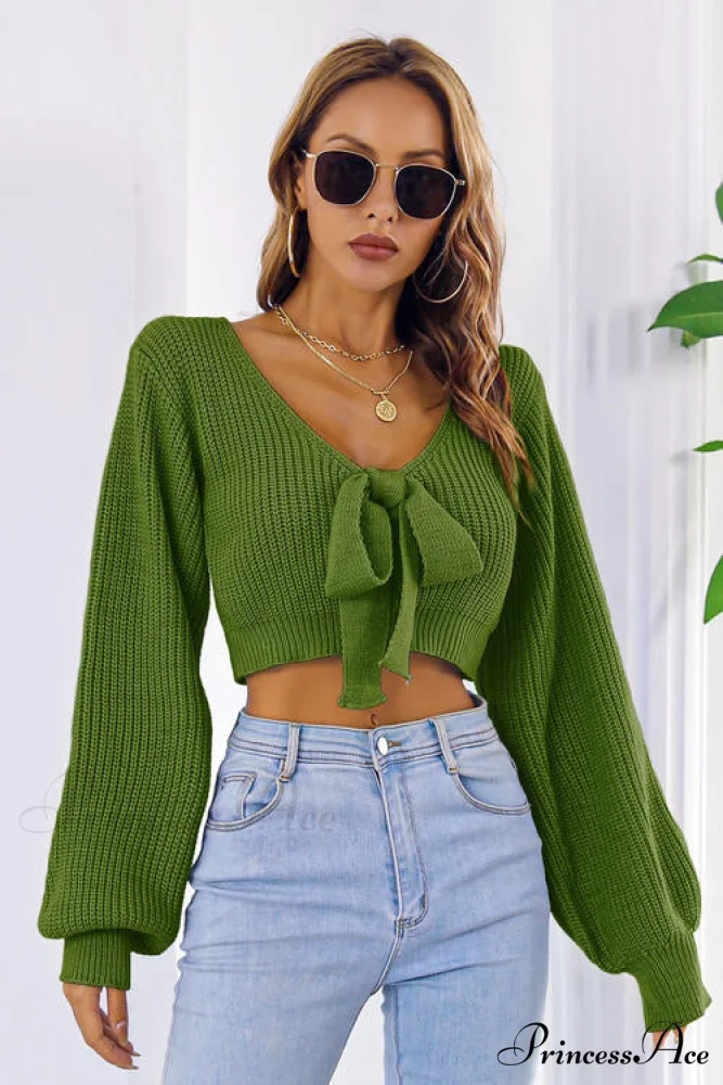 Long Cropped V-Neck Arm Sweater - Image 3