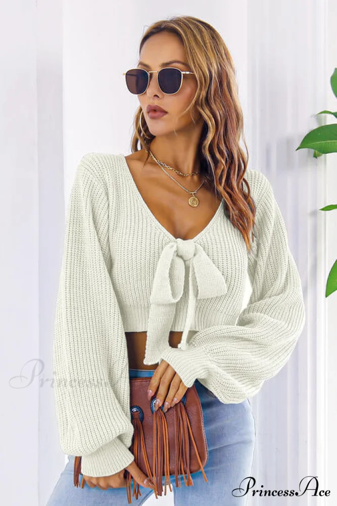 Long Cropped V-Neck Arm Sweater - Image 8
