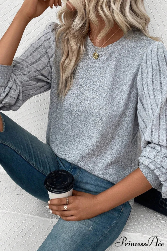Gray Ribbed Bishop Arm Top with Contrast - Image 5