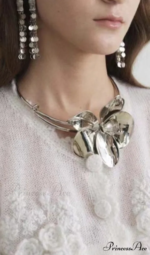 3D Orchid Choker - Image 2