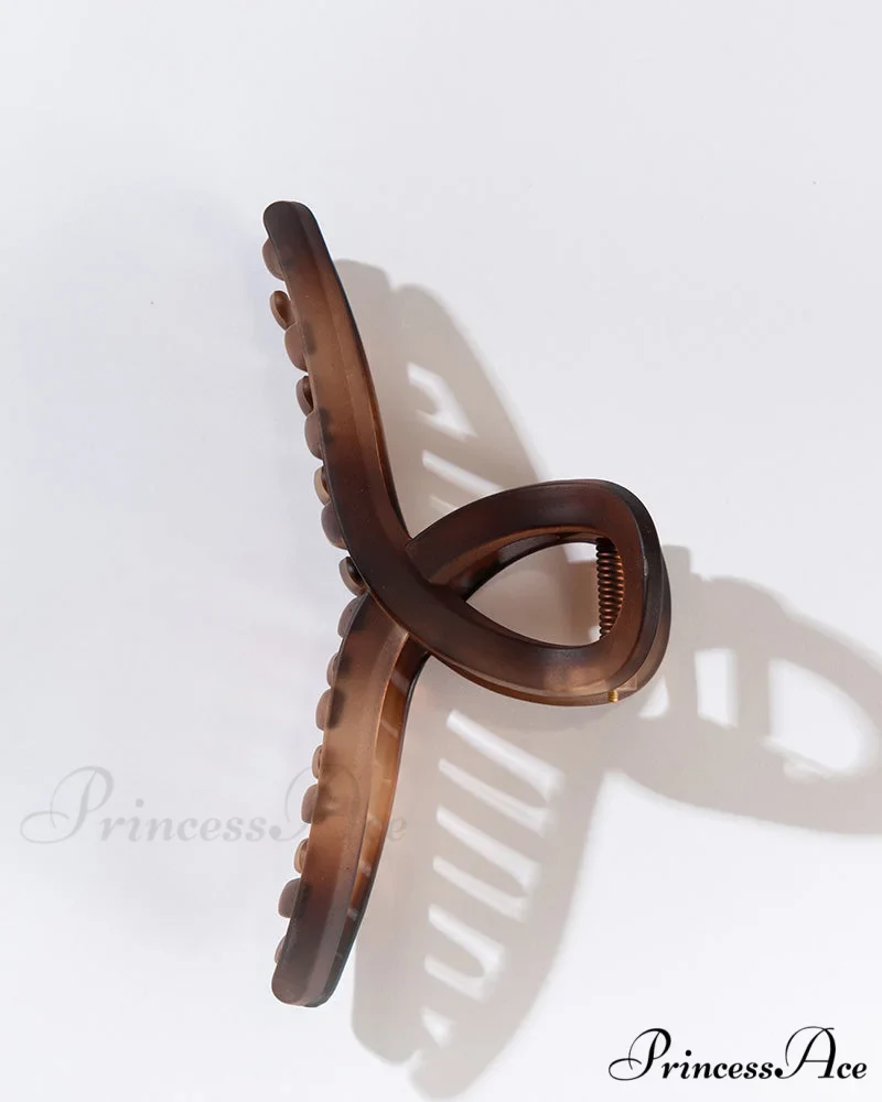 Dovegarde Hair Clip - Image 13
