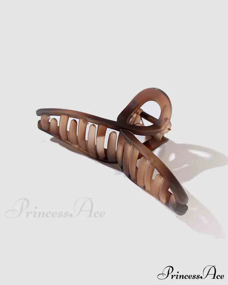 Dovegarde Hair Clip - Image 5