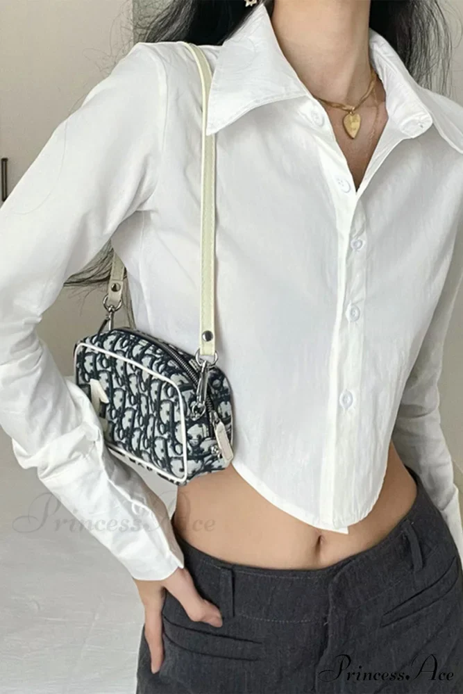 Long Button-Up Cropped Blouse Arm with White Lapel - Image 2