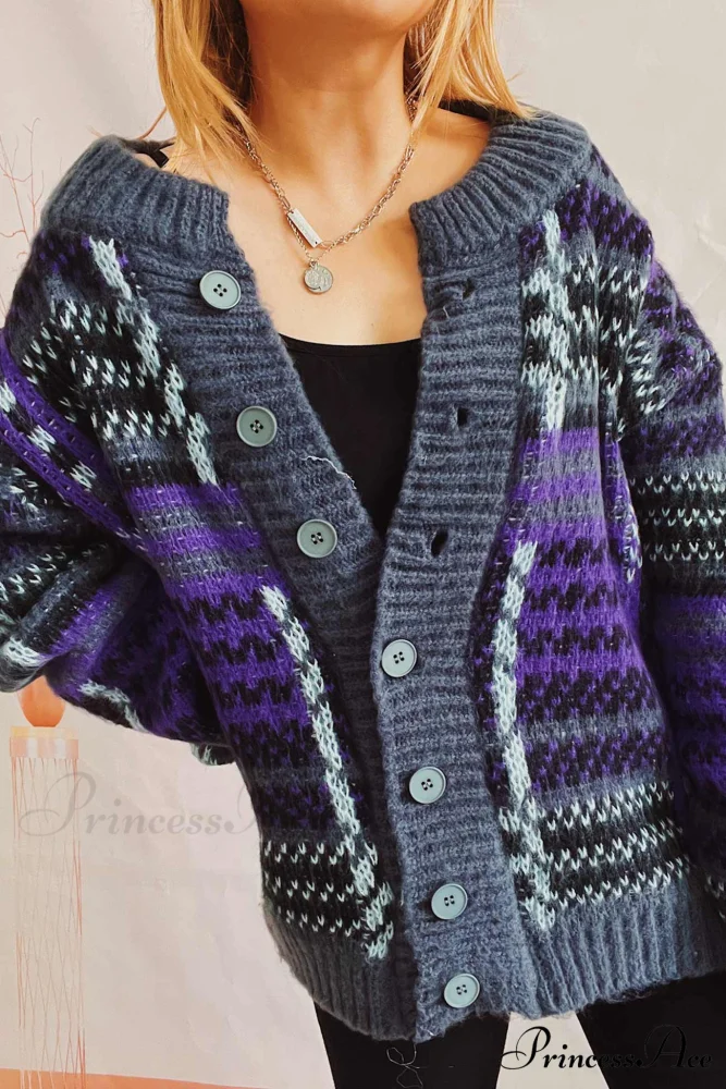 Retro with Striped Cardigan Contrast - Image 3