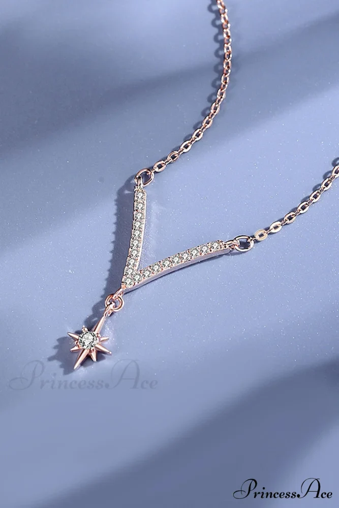 V-shaped Polaris Pendant - Image 6