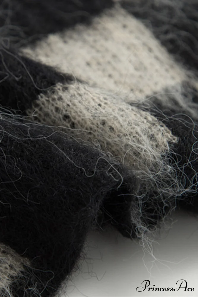Checkerboard V Neck Mohair Sweater - Image 6