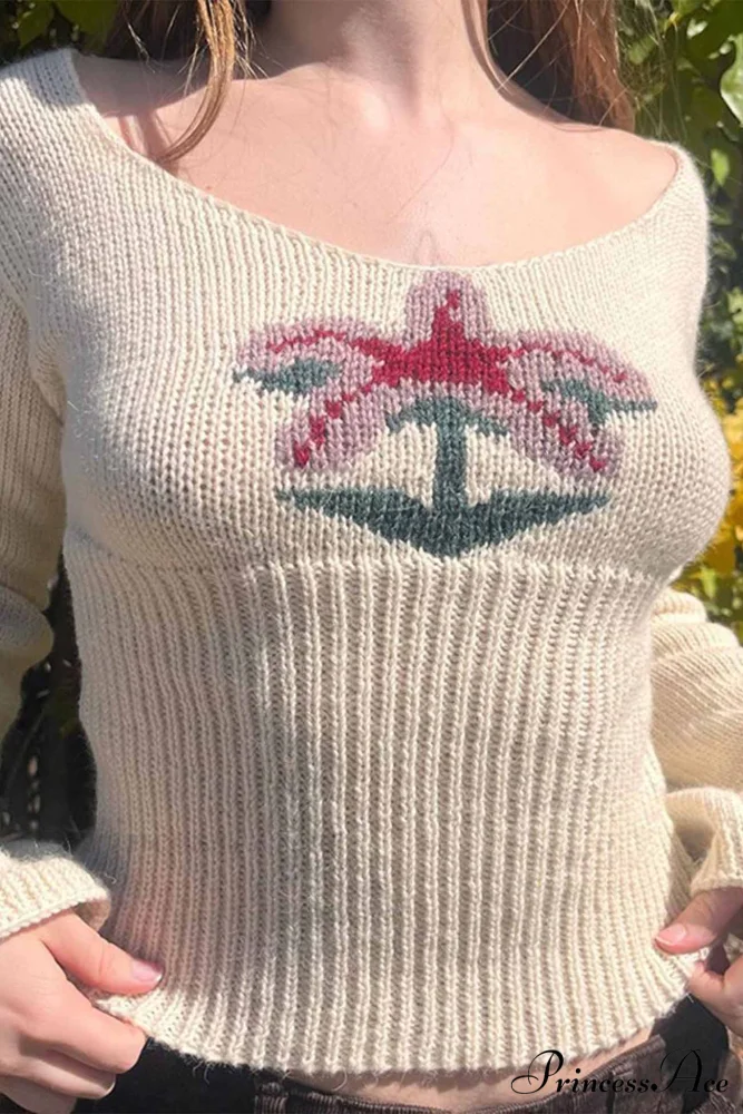 Neck Knitted U Flowered Sweater - Image 4