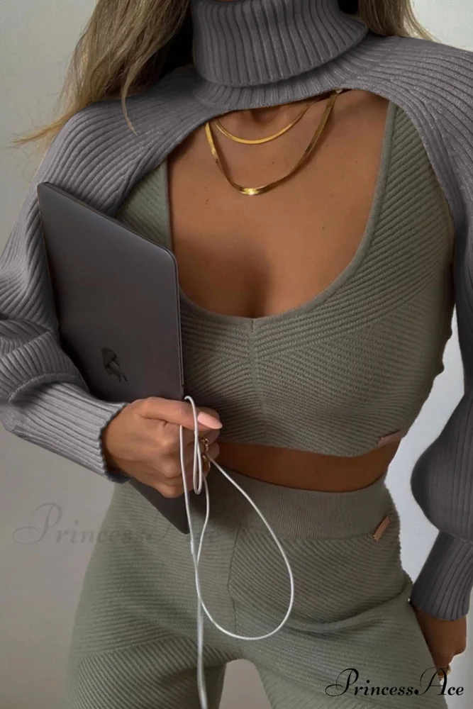 Cover-up Solid Knit Ribbed Turtleneck Sweater - Image 5