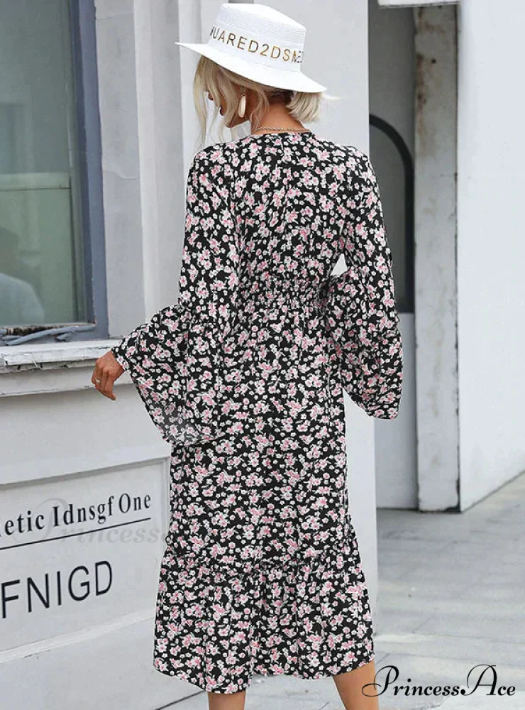 with Gown Design Horn Irregular Sleeves - Image 3