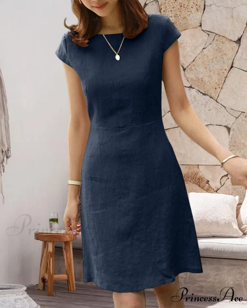 Solid Color Cotton and Linen Short-Sleeved Dress - Image 4