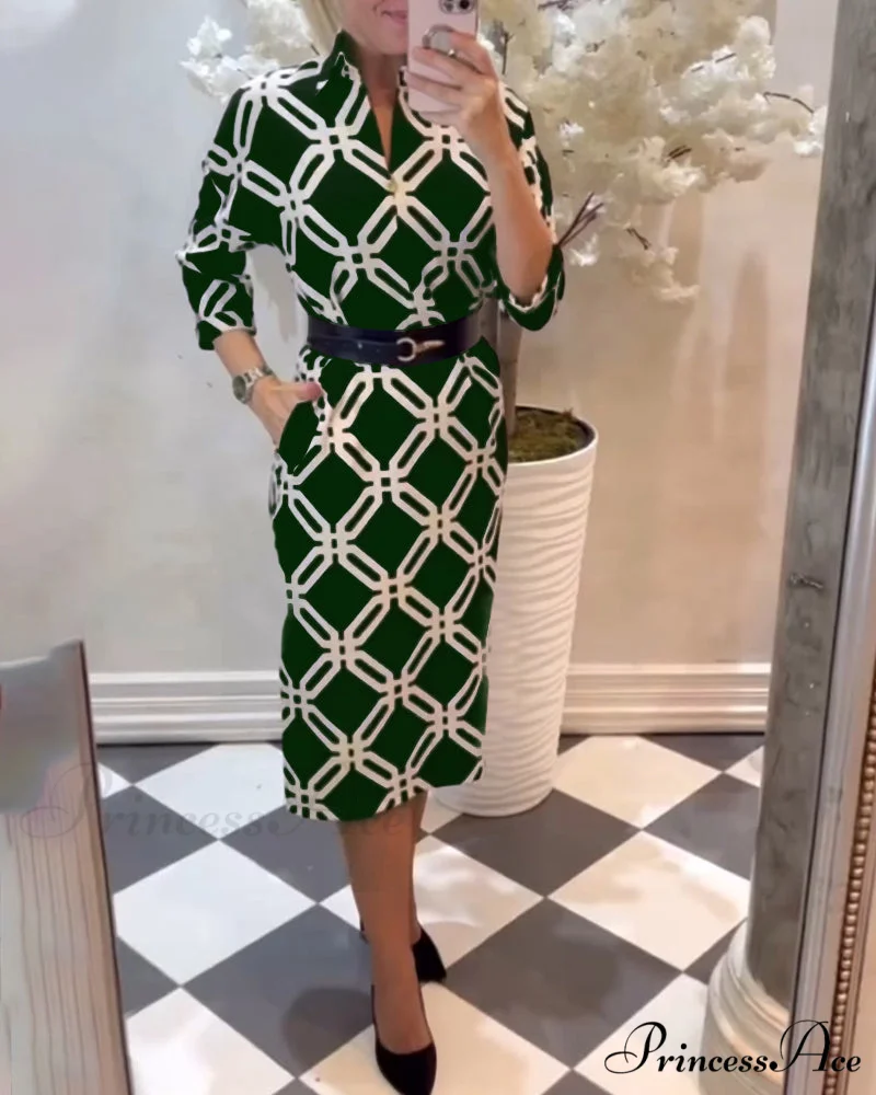 Elegant Dress with Geometric Print and Side Slit - Image 6