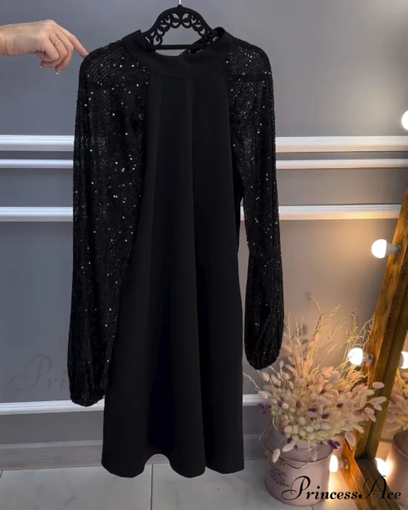 Dress with Patchwork Sleeves in Solid Color - Image 2