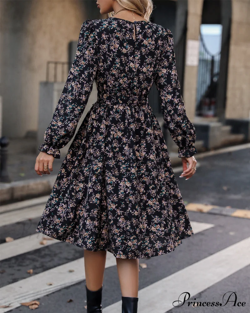 Elegant Floral Print Dress - Image 5