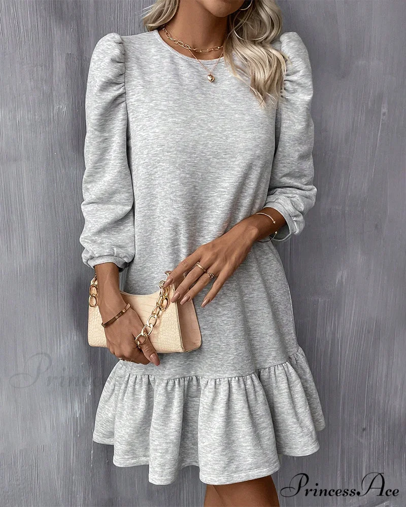 Puff Sleeve Dress in Solid Color - Image 5