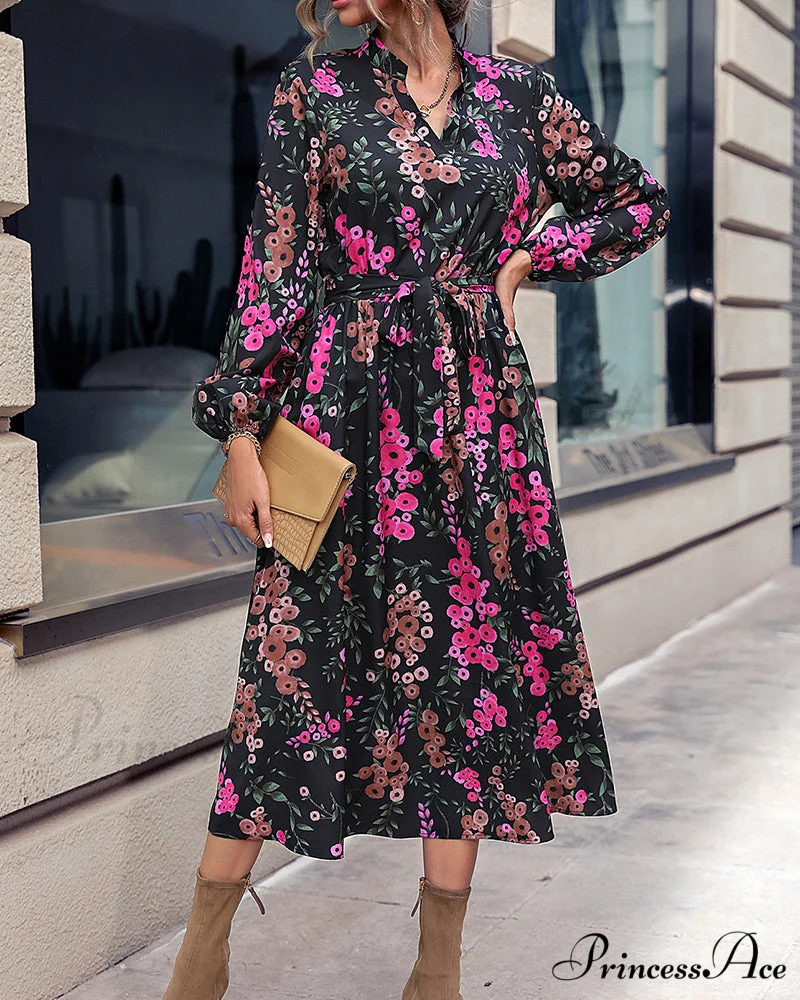 V Neck Dress with Floral Print - Image 3