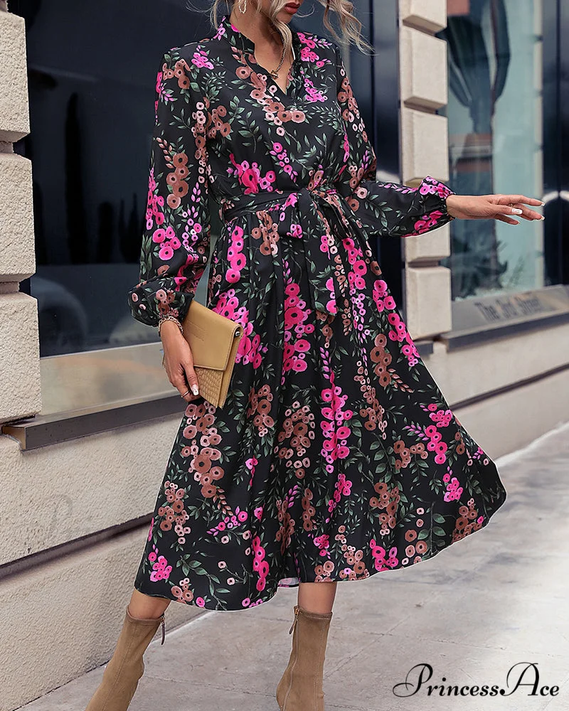 V Neck Dress with Floral Print - Image 5