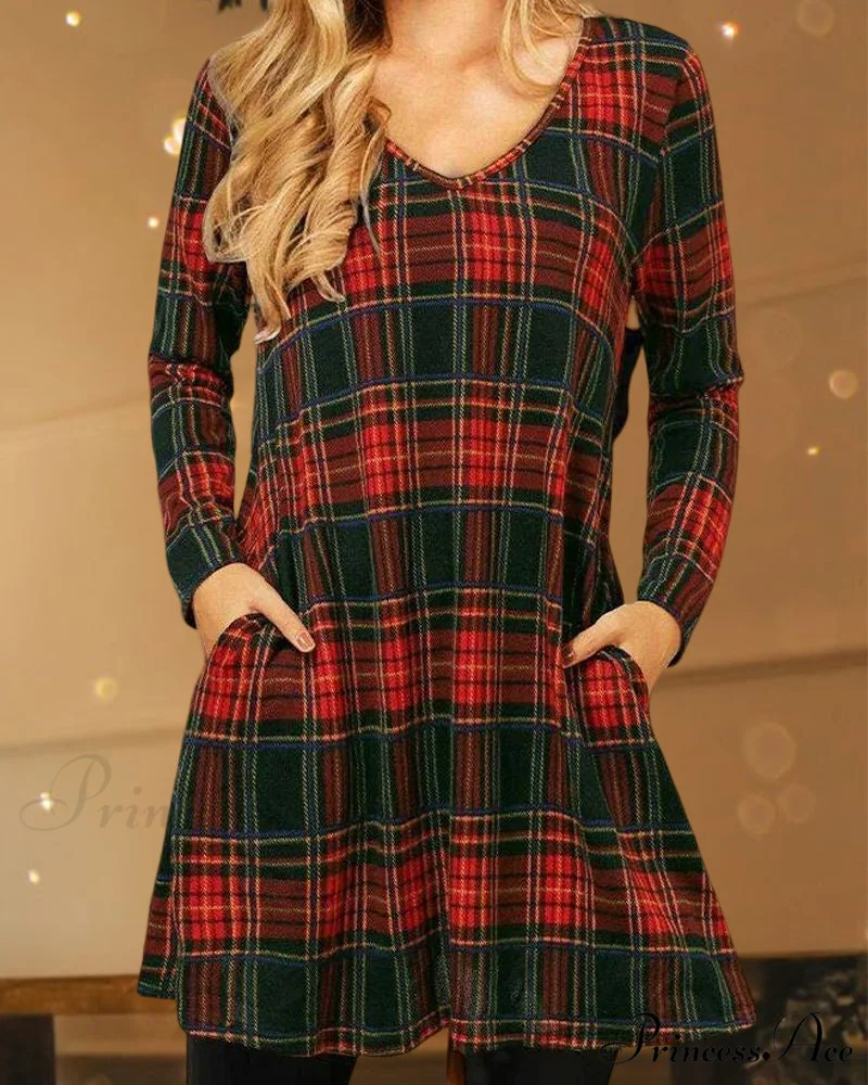 Checkered Print Loose Dress - Christmas Edition - Image 4