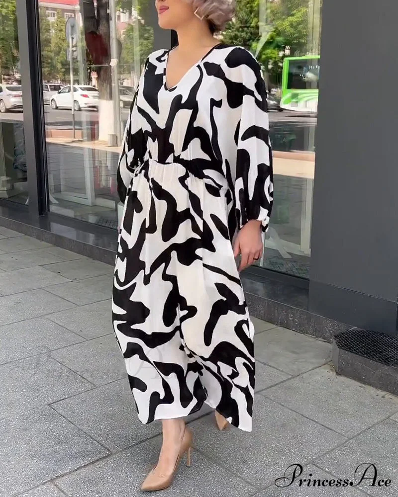 Elegant Long-Sleeved Dress with Fashion Print - Image 4