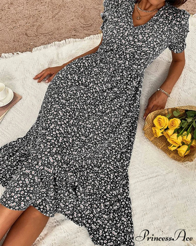Puff sleeve v-neck dress - Image 3