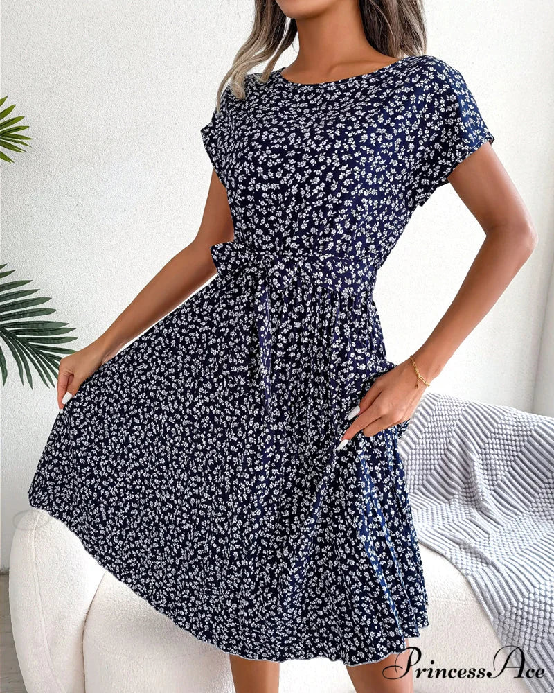 Floral Print Tie Dress - Short Sleeve - Image 10