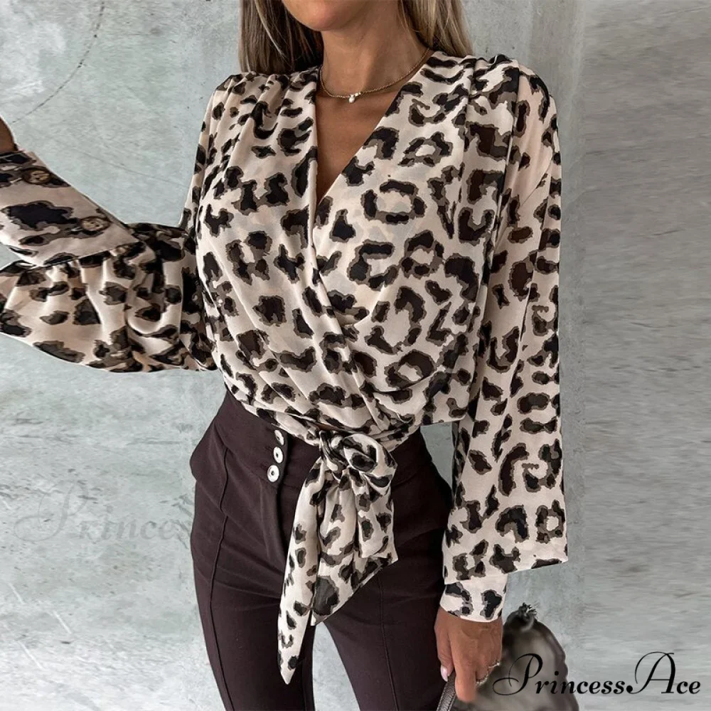 Alana Women's Blouse - Image 7