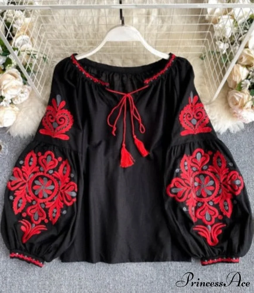 MARIA EMBROIDERED TOP - Image 4