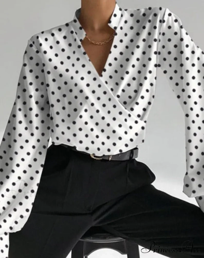 V-NECK SHIRT - TIARA - Image 4