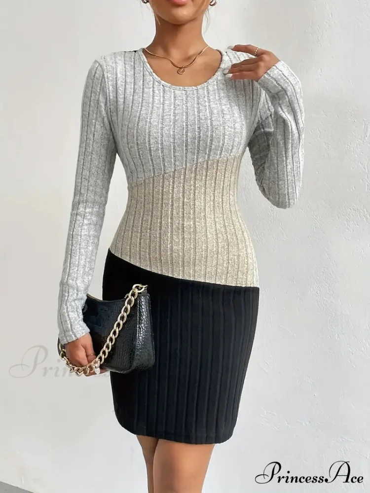 Simple Crew Neck Long Sleeve Dress with Color Block Design - Image 2