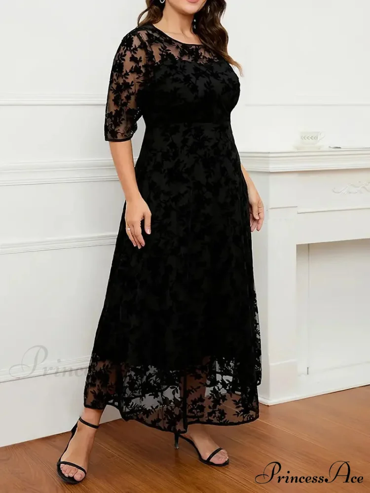 Plus Size Black Lace Embroidery Ruffled Hem Maxi Dress - Image 2