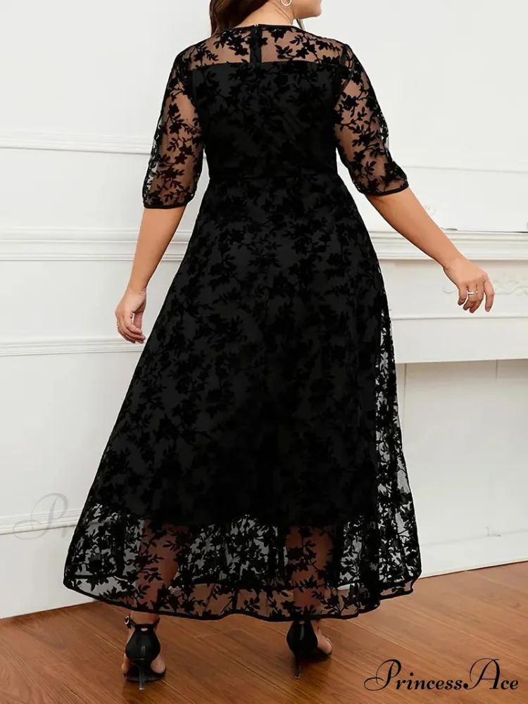 Plus Size Black Lace Embroidery Ruffled Hem Maxi Dress - Image 3